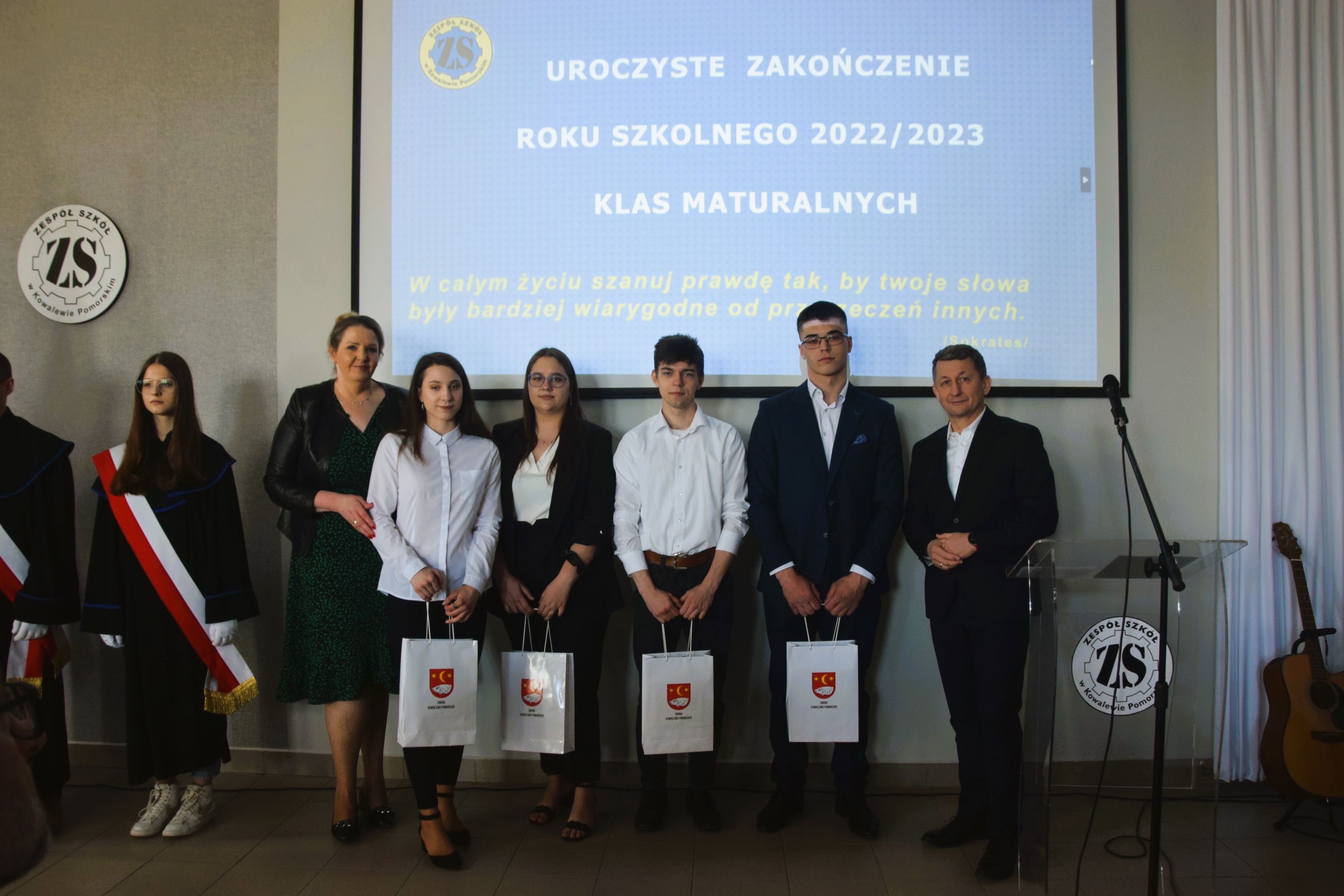 Zakończenie roku szkolnego klas maturalnych.